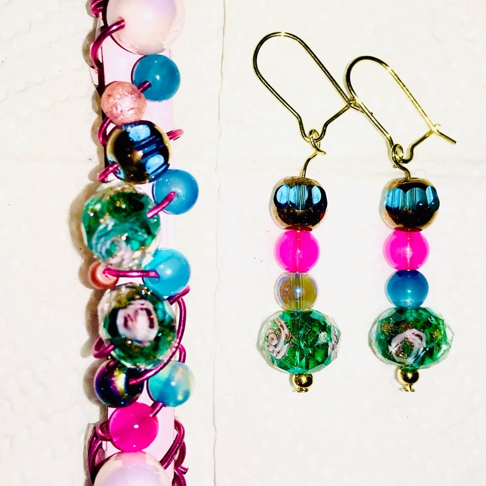 Hair barrettes and matching earring sets